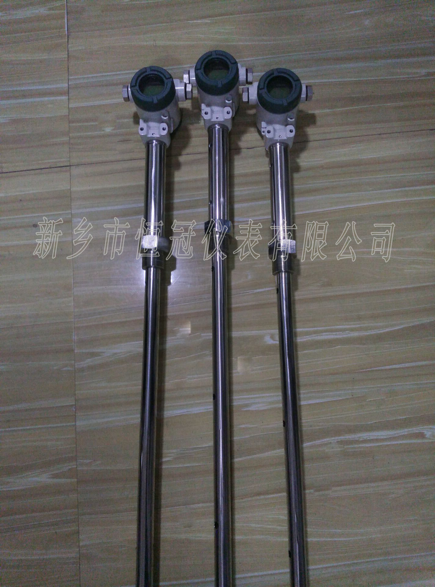 黑龍江省訂制的智能電容式液位計已發(fā)貨，喬經(jīng)理您保持手機暢通，以方便接收
