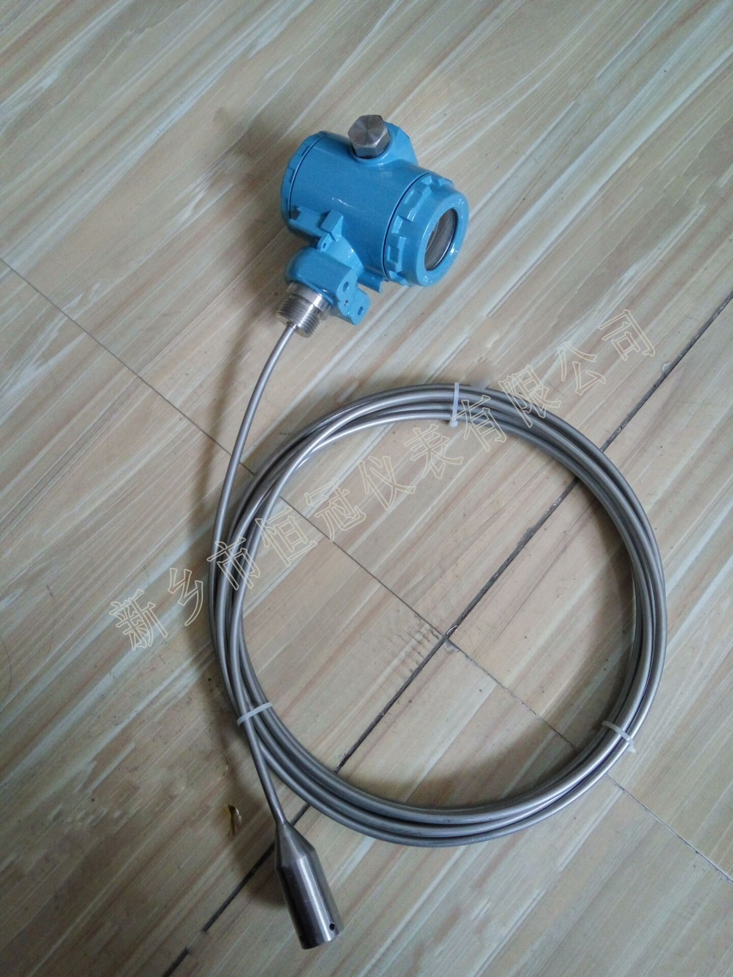 江蘇省訂制的智能油位傳感器（鋼纜型）已發(fā)貨，杜經理您保持手機暢通，以方便接收