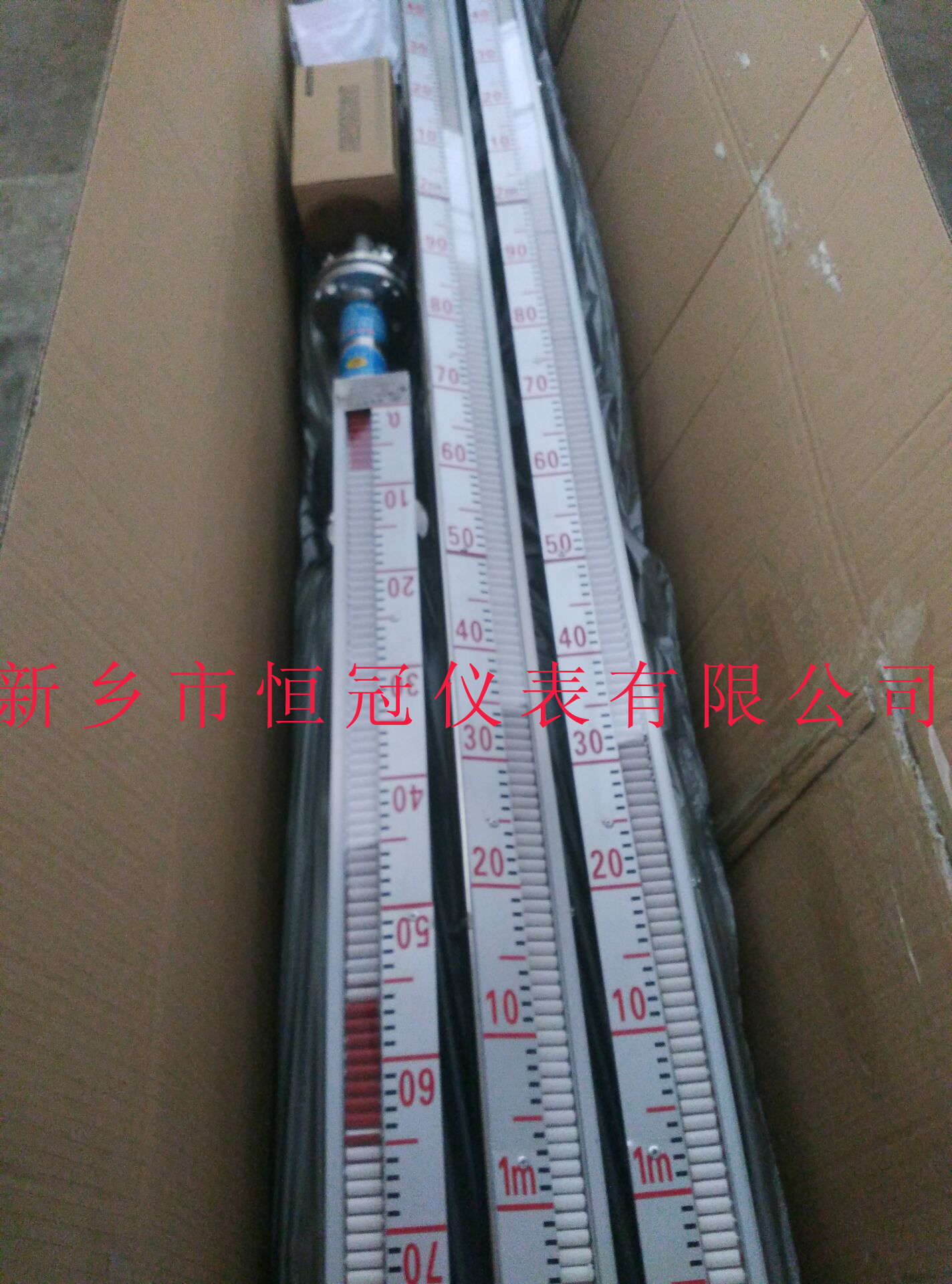 大連訂制的磁性翻板式液位計(jì)已發(fā)貨，李經(jīng)理您保持手機(jī)暢通，以方便接收